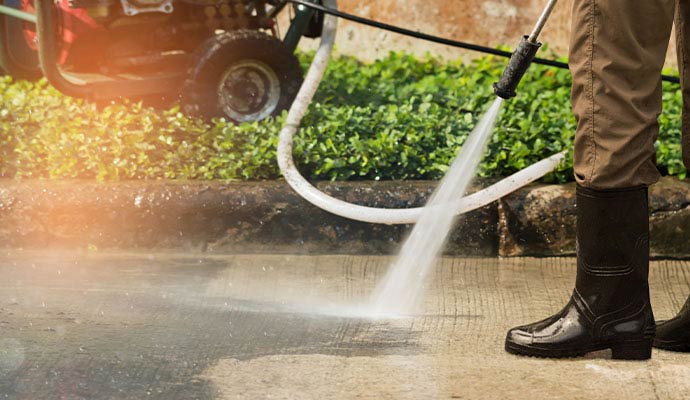 Pressure washing service