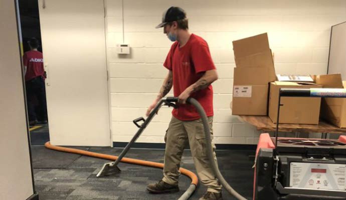 Portable extraction cleaning service